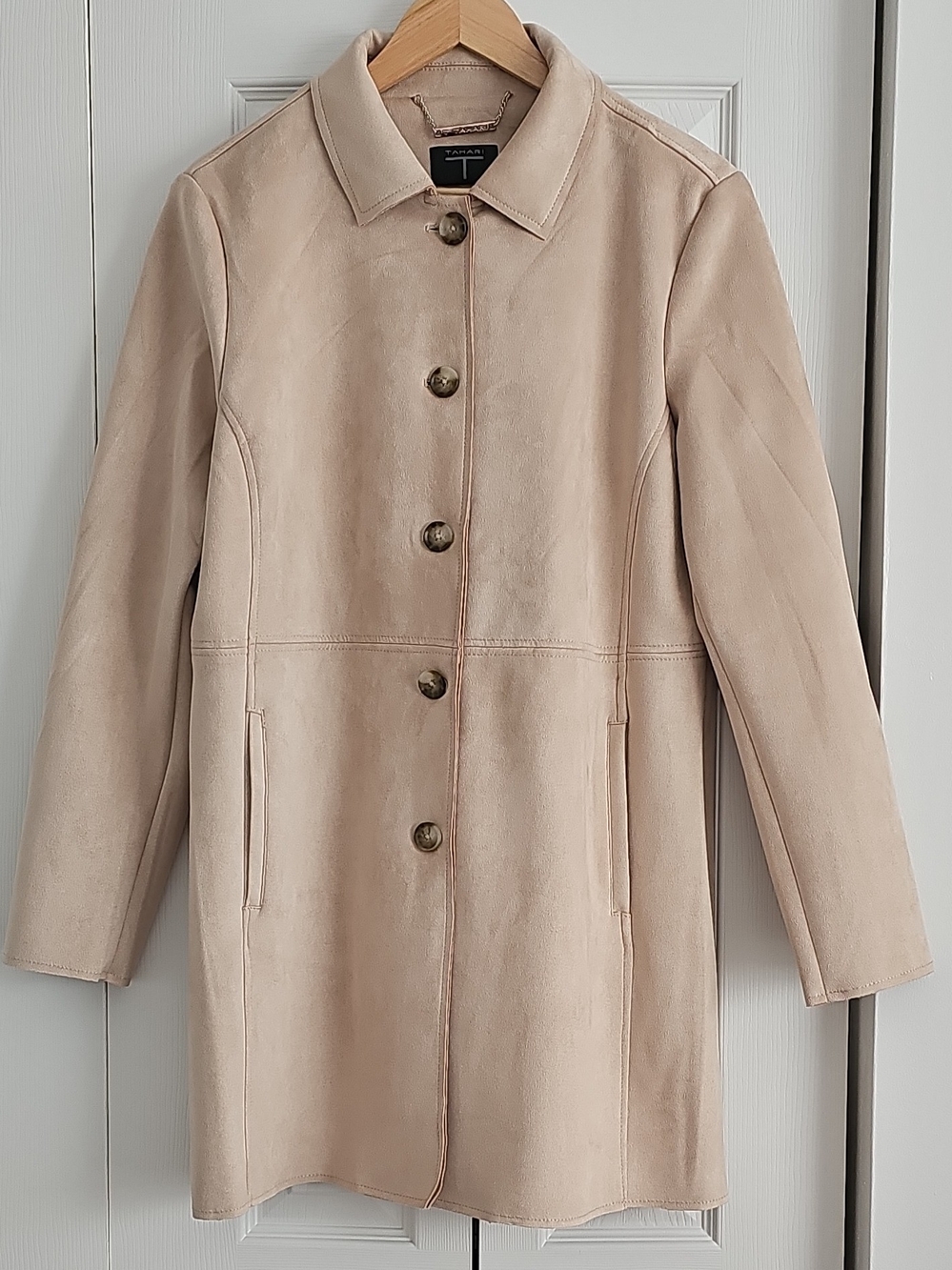 Tahari Light Beige Single-Breasted Trench Coat